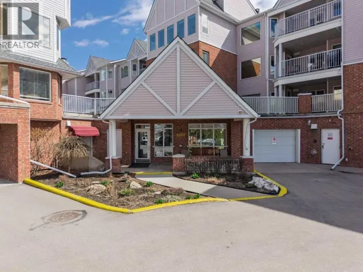 1311, 1311 Hawksbrow Point NW, Calgary