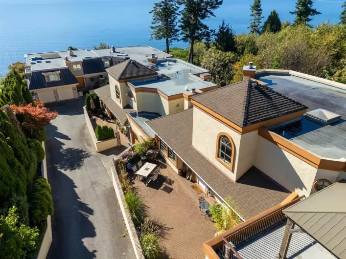 1311 133A STREET, Surrey