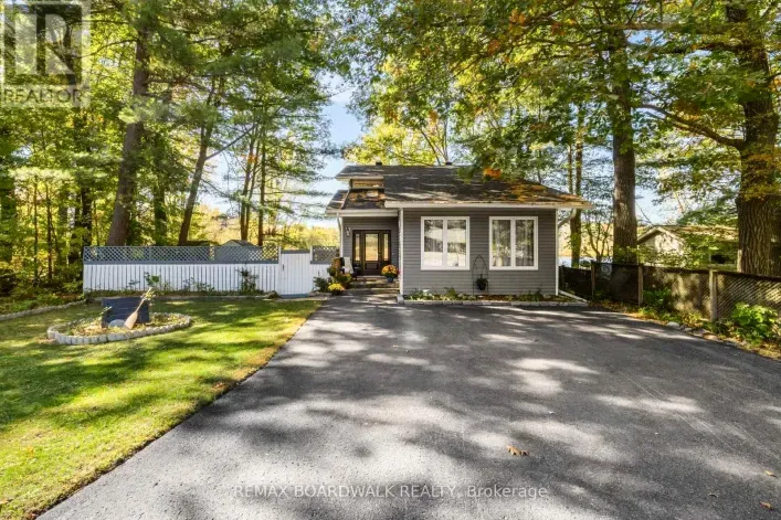 1312 BAYVIEW DRIVE, Ottawa