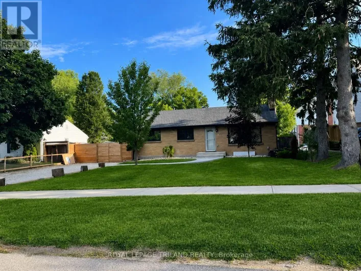 1313 SPRINGBANK AVENUE, London South