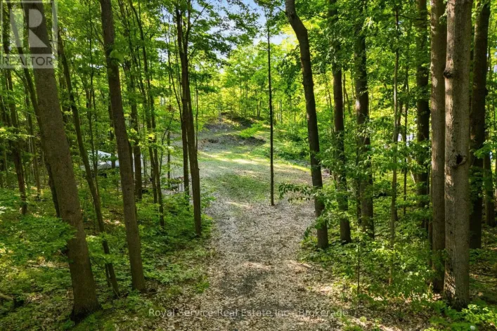 1314 GUIGUE ROAD, Frontenac