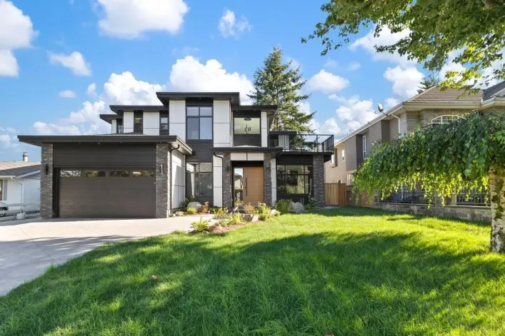 13142 69A AVENUE, Surrey