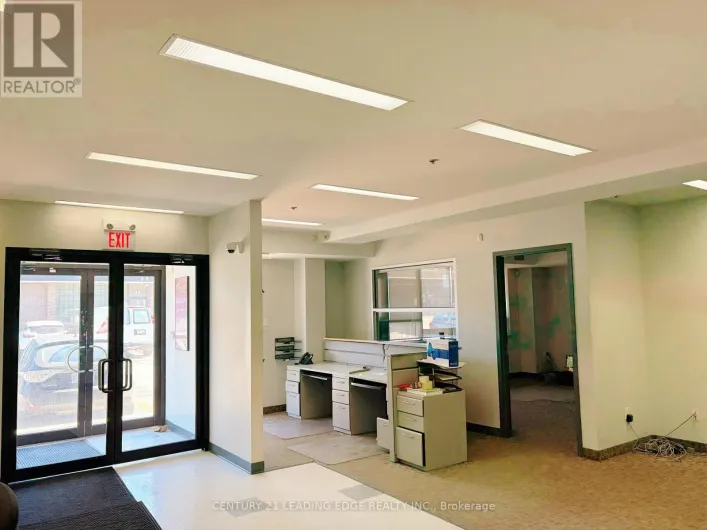 13-15 - 80 ESNA PARK DRIVE, Markham