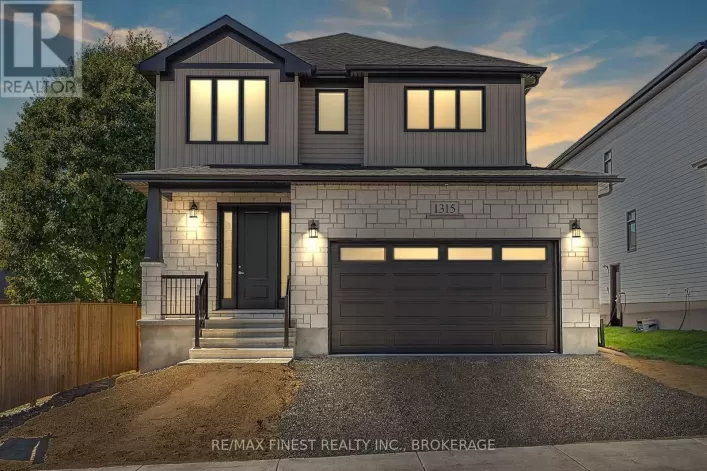 1315 TURNBULL WAY, Kingston