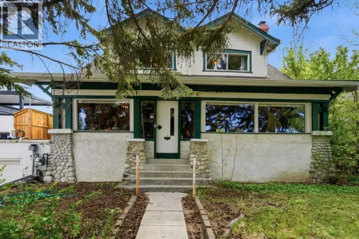 1316 15 Street NW, Calgary