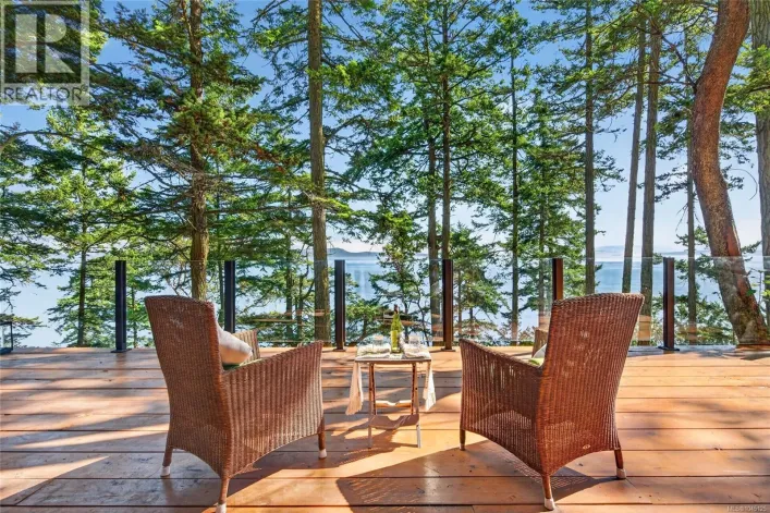 1316 Greenleaf Lane, Sidney Island