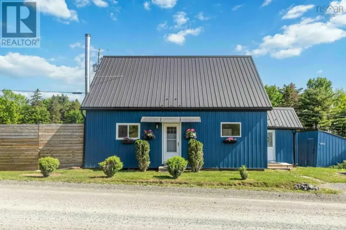 1318 Sweetland Road, Sweetland