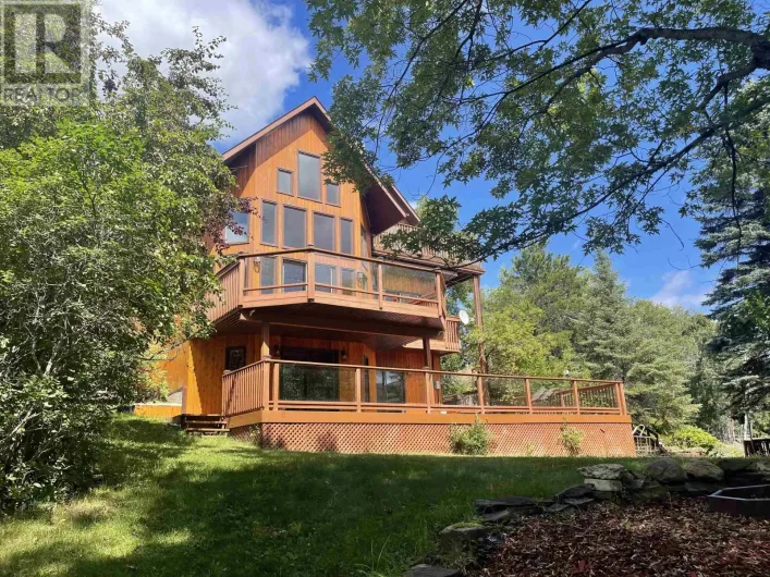 1319 Beach RD, Kenora