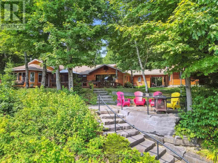 1319 WOLF CIRCLE, Algonquin Highlands