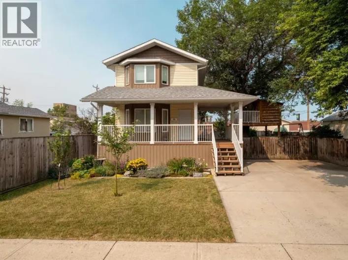 132 14 Street N, Lethbridge