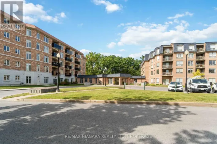 Apartment for rent: 132 - 8111 FOREST GLEN DRIVE, Niagara Falls