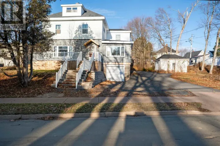 132 Almont Avenue, New Glasgow