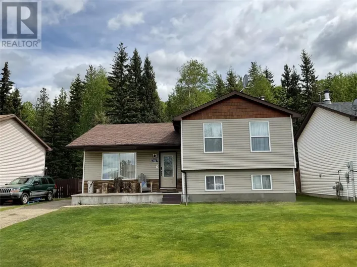132 Babcock Avenue, Tumbler Ridge