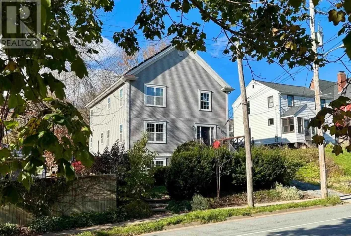 132 B&C Prince Albert Road, Dartmouth