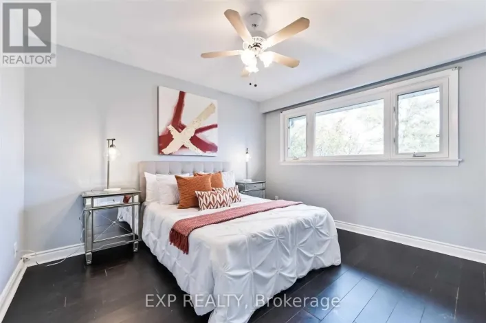 132 BROOKHAVEN DRIVE, Toronto