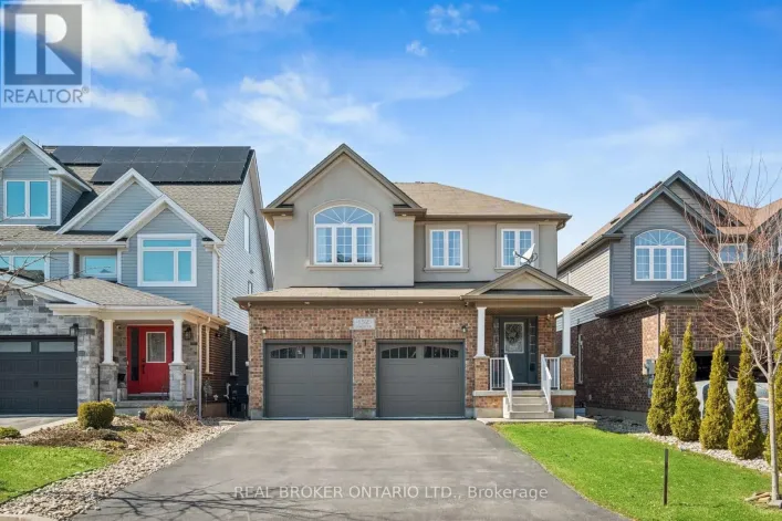 132 COKER CRESCENT, Guelph/Eramosa