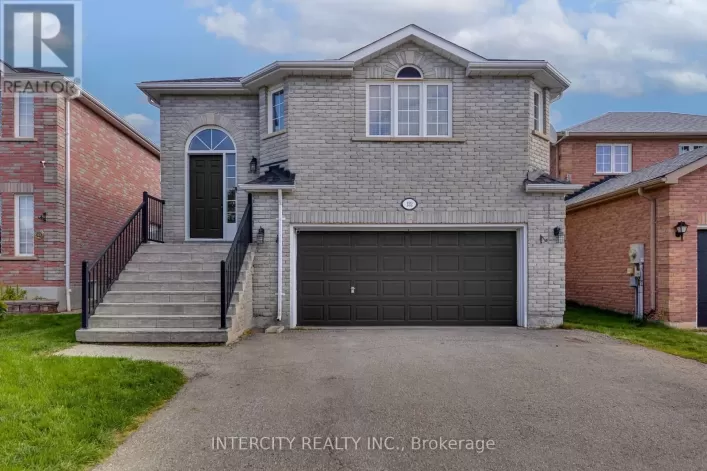132 DEAN AVENUE, Barrie
