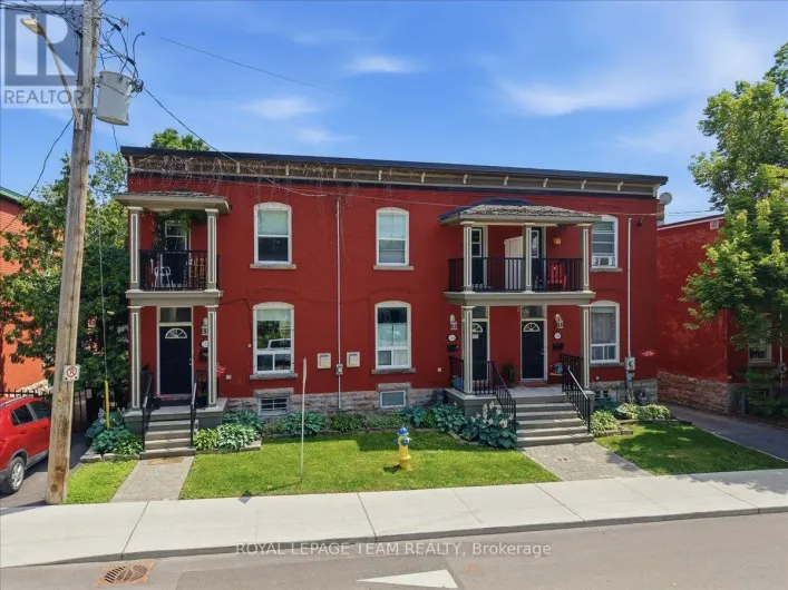 132 ELM STREET, Ottawa