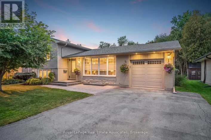 132 ELMORE DRIVE, Halton Hills