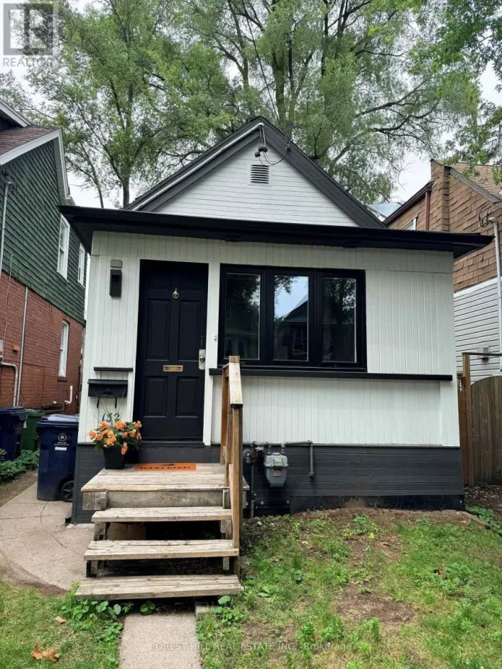 132 HAZELWOOD AVENUE, Toronto