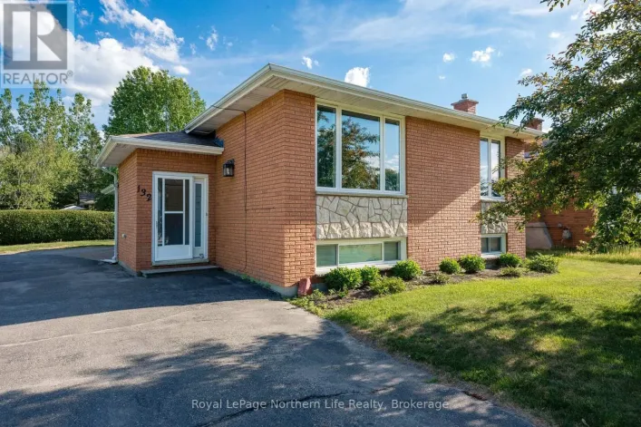 132 LEVIS STREET, West Nipissing