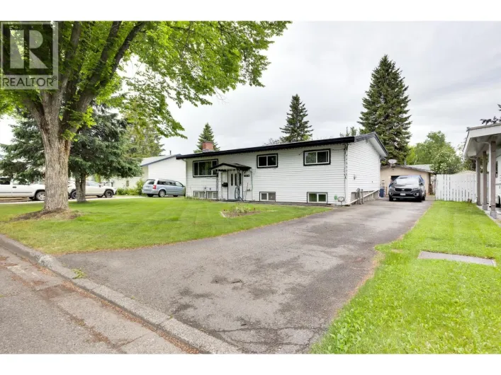 132 MCKENZIE AVENUE, Prince George