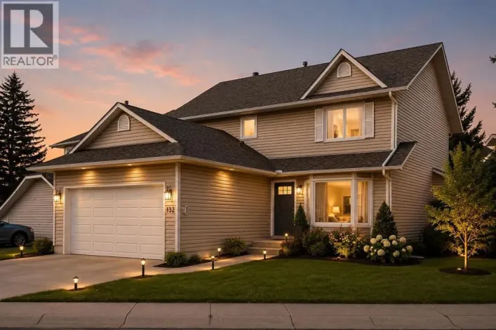 132 Scenic Cove Circle NW, Calgary