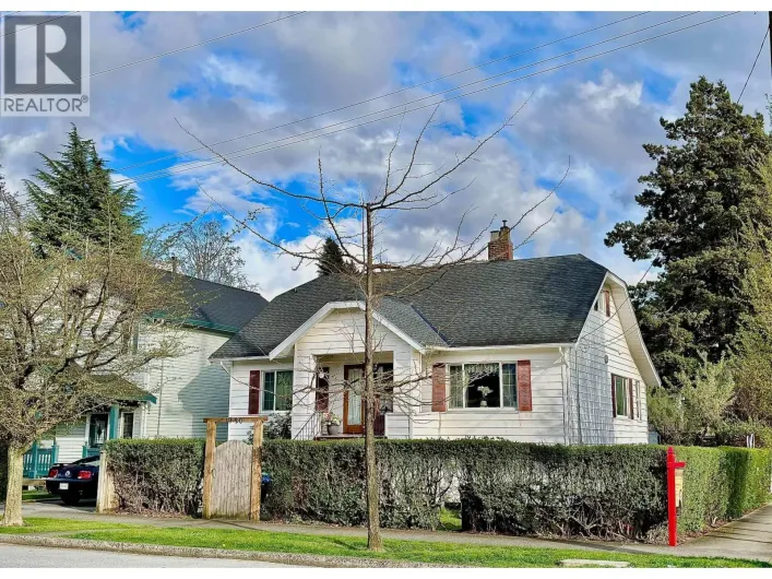 1320 TENTH AVENUE, New Westminster