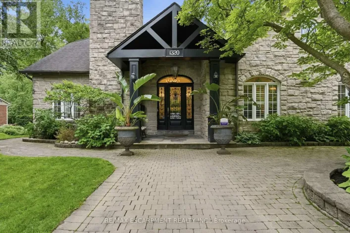 1320 WOODLAND AVENUE, Mississauga