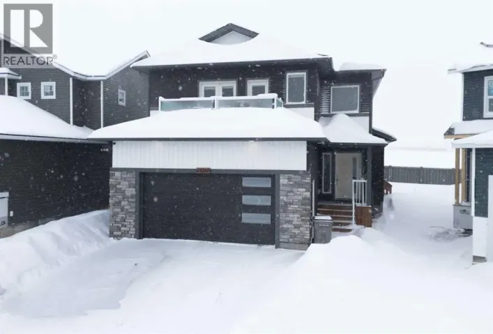 13205 105 Street, Grande Prairie