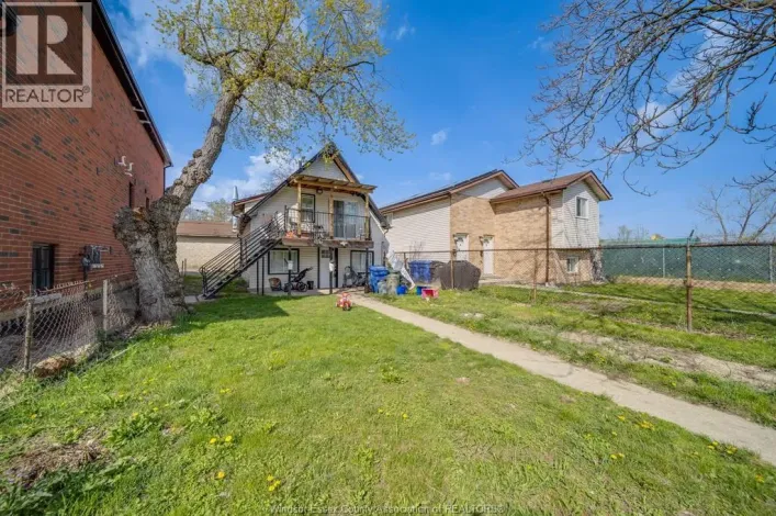 1321 HENRY FORD, Windsor