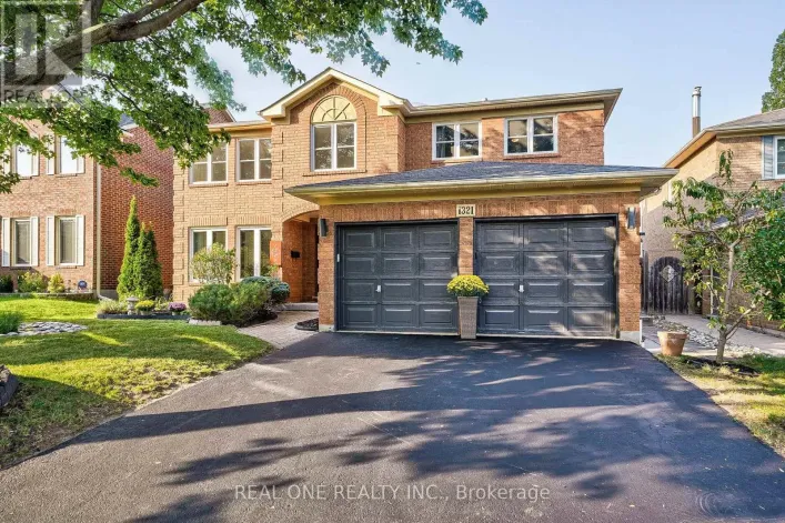 1321 MONKS PASSAGE, Oakville