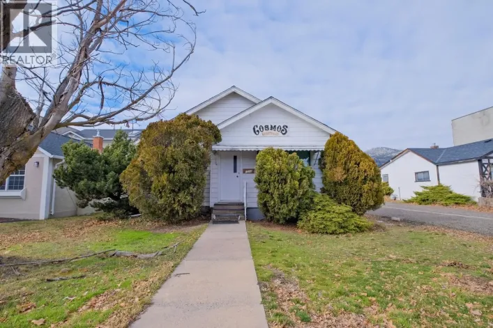 13218 KELLY Avenue, Summerland