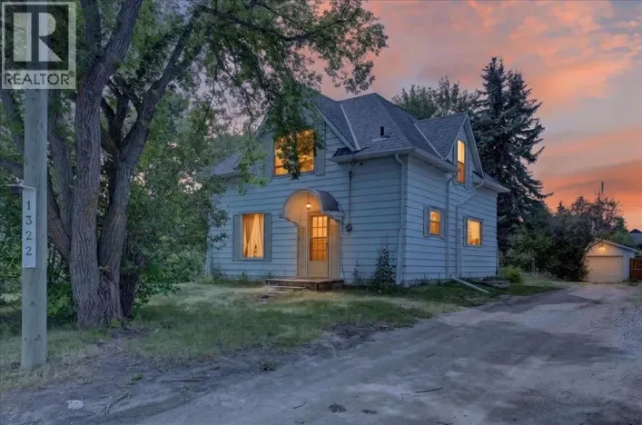 1322 23 Street, Didsbury