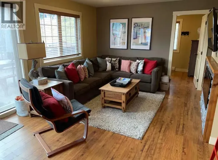 1322 KAUFMANN View Unit# 13, Golden