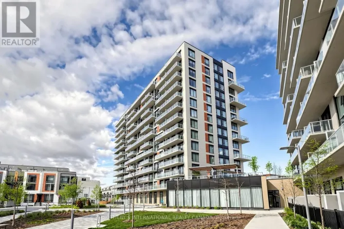 1323 - 2 DAVID EYER ROAD, Richmond Hill