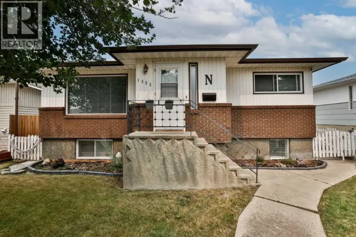 1323 3A Avenue N, Lethbridge