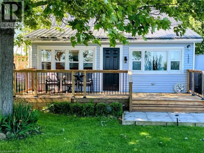 1323 LAKESHORE Road, Selkirk