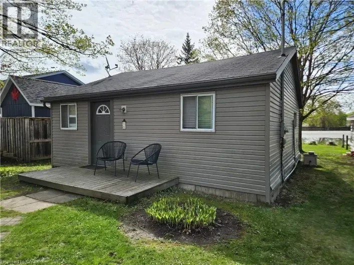House for sale: 1323 QUEEN Street Unit# 125, New Dundee