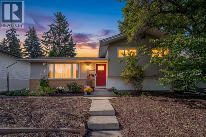1323 University Drive NW, Calgary