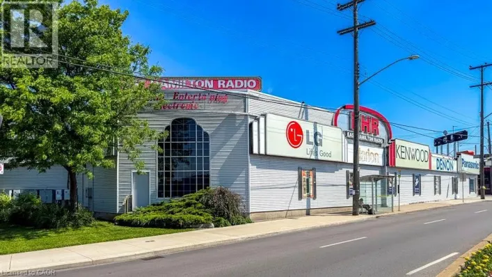 1325 BARTON Street E, Hamilton