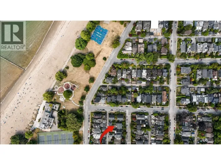 1325/27 LABURNUM STREET, Vancouver