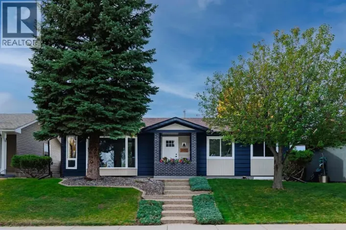 13255 Lake Lucerne Road SE, Calgary