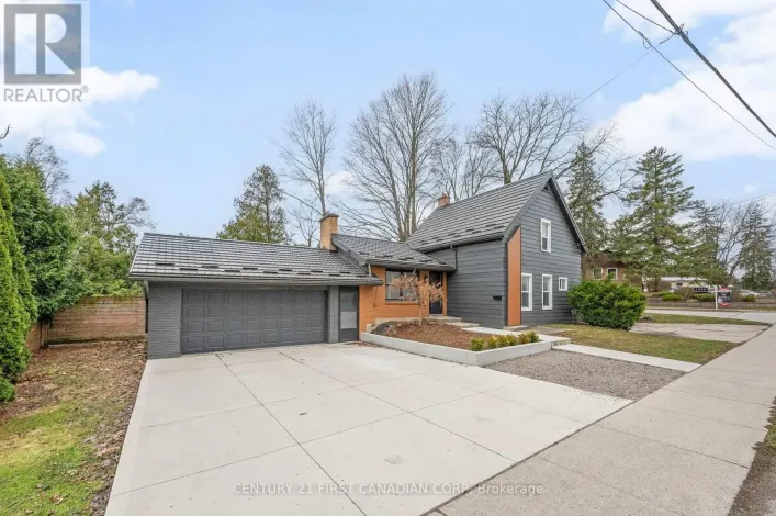 1326 COMMISSIONERS ROAD W, London South