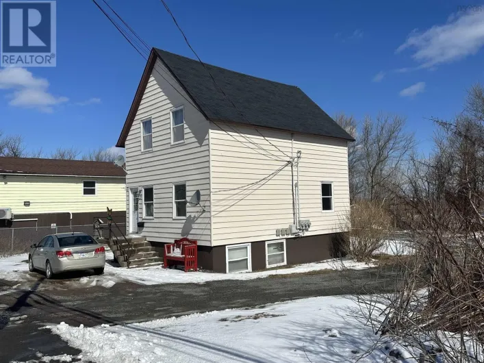 1326 Main Street, Glace Bay