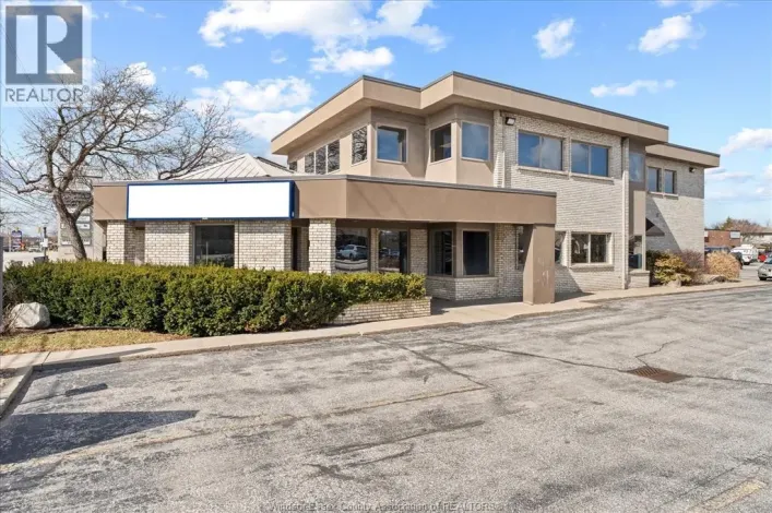 13266 TECUMSEH ROAD East, Tecumseh