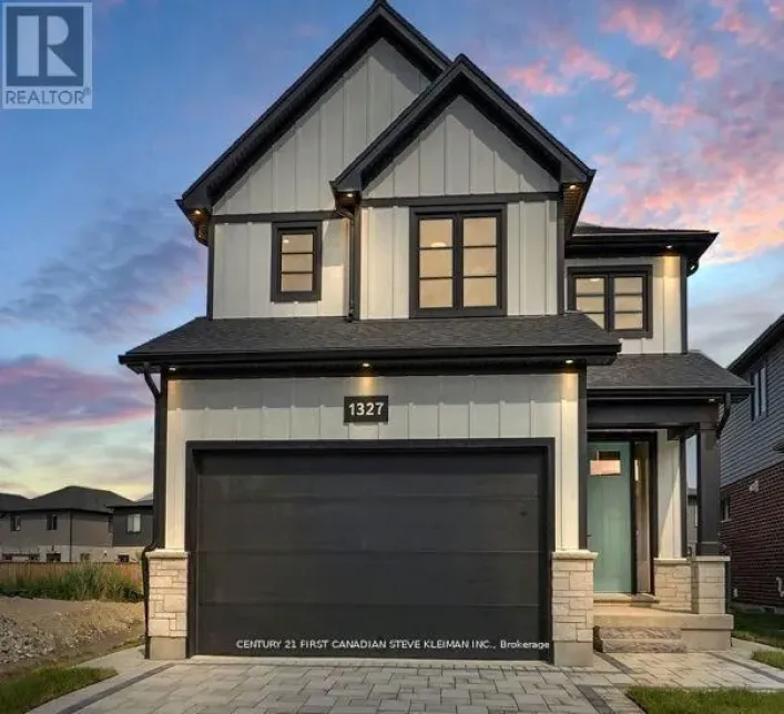 1327 BUSH HILL LINK, London North