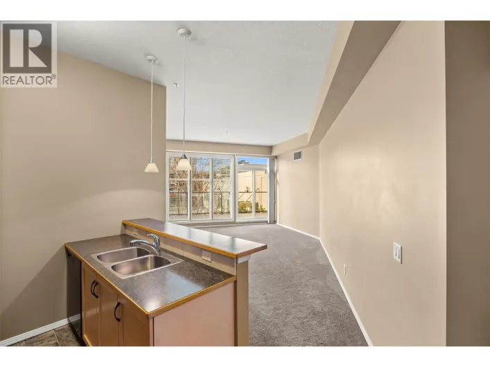 1327 St.Paul Street Unit# 111, Kelowna