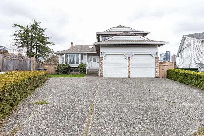 13285 98 AVENUE, Surrey