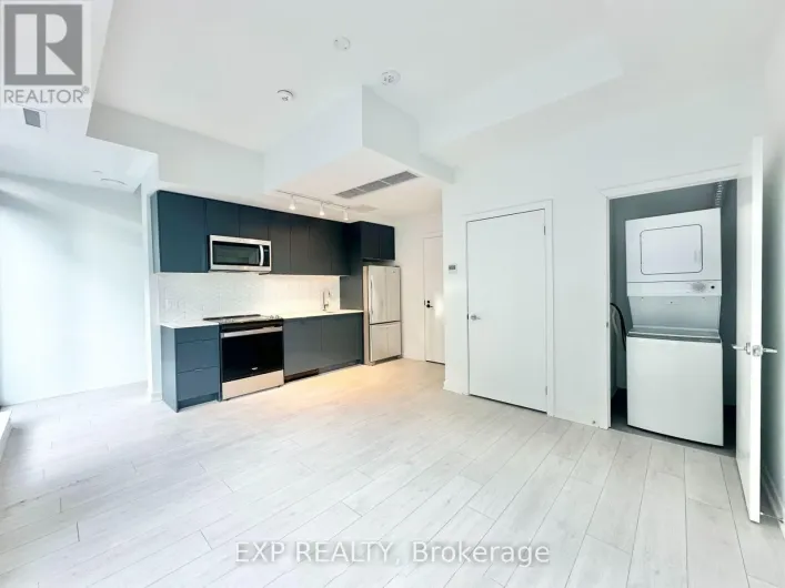 132C - 1612 CHARLES STREET, Whitby